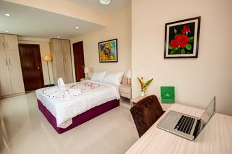 Hotel Tatai Resort & Marina