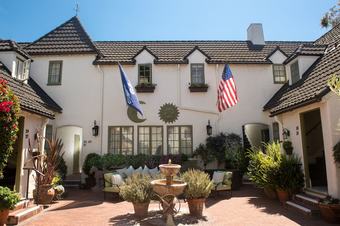 Hotel L Auberge Carmel