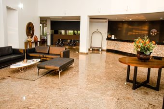 Hotel Esuites Vale Dos Caraj�s (antigo Vale Dos Caraj�s Park)