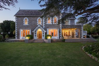 Hotel 11 Worcester-on-durban