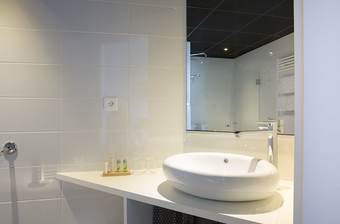 Hotel H�tel Le Bugatti