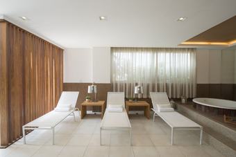 Hotel Promenade Fusion Itagua�