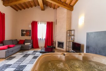 Agroturismo Tenuta Borgo Santa Cecilia