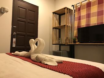 Hotel The Barat Perhentian Beach Resort