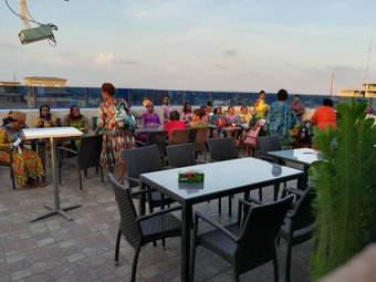 Murex Plaza Hotel & Suites