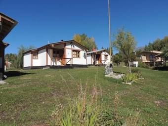 Lodge Caba�as Cumel�n