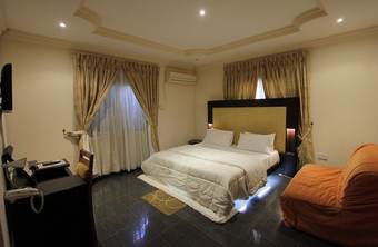 Viacasa Boutique Hotel