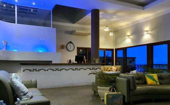 Hotel Santu�rio Das �guias