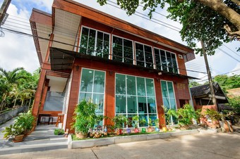 Hotel Baansuan Aokhai Beach Resort