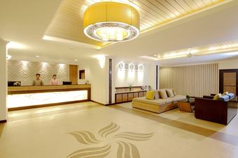 Hotel Kata Sea Breeze Resort