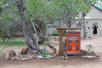 Posada The Baobab Bush Lodge