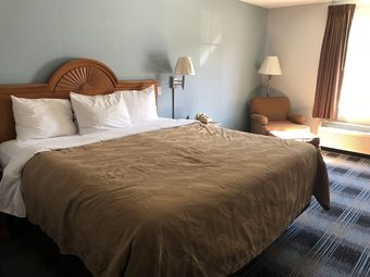 Hotel Quality Inn Dublin I-81