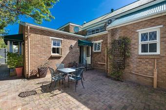 Rustic Manor Bed And Breakfast