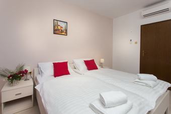 Hotel Guest House Rosa Bianca