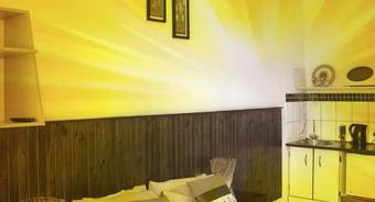 Hotel Esther's Lodge