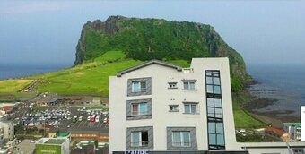 Pension Seongsanpo Love