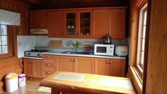 Pension Jeju Yazawon