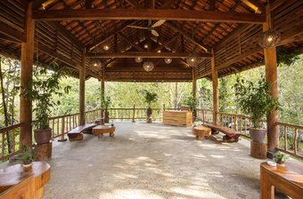 Hotel Green Bay Phu Quoc Resort & Spa