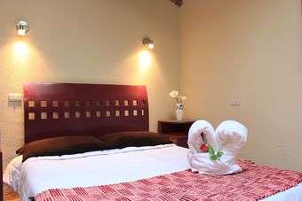 Caba�as Los Saucos