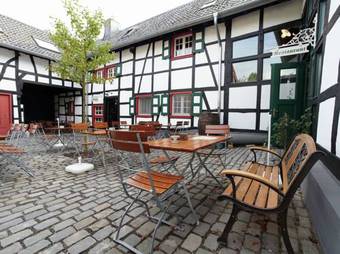 Vintage Apartment In Morsbach With Garden