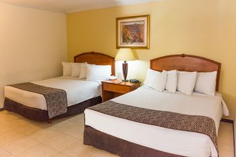 Hafersons Inn Hotel & Suites