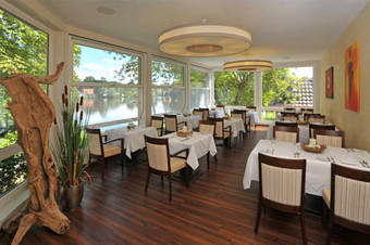 Hostal Wirtshaus Am See