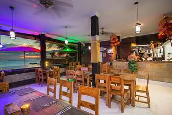 Hotel Linda Beach Resort