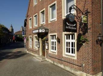 Hostal Hotel Am M�nstertor