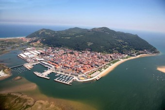 Apartment In Santo�a, Cantabria 103649 By Mo Rentals