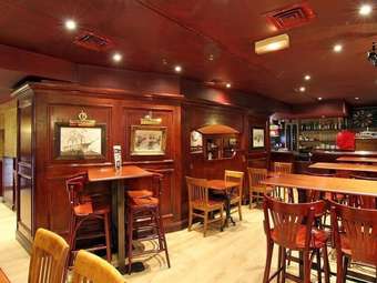 Hotel Logis H�tel Le Drakkar