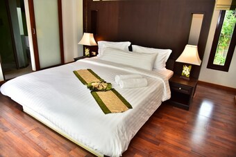 Hotel Chaan Mai Hom