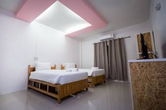 Hotel 60s Town