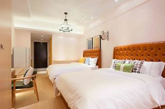 Ys Lida Square Apartment