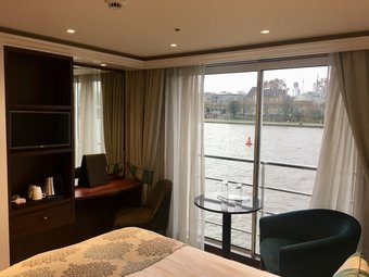 Hotel Select Ms Charles Dickens - Frankfurt