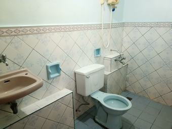 Hotel Megan's Paradisio Beachfront Villa