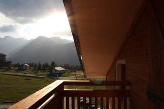 Hotel Bucaneve