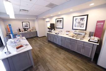 Hotel Hampton Inn & Suites Forest City