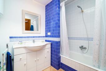 Apartamentos 163 Fenix, 1