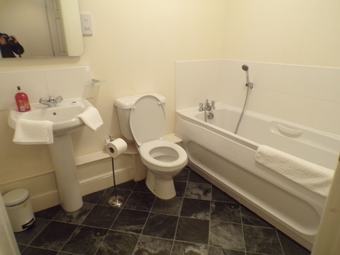 Apartamentos 3 Bedroom Penthouse - City Centre Suites