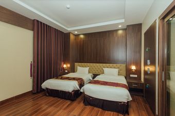 Hung Long Hotel