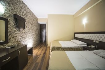 Hotel Divan