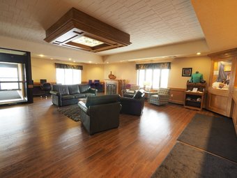 Hotel Evergreen Resort