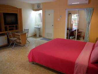 Hotel Ploy Resort Nangrong