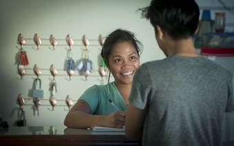 Hotel Spacious Private Apartment At Laorenza Residences