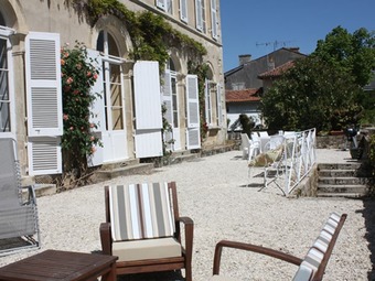 Hotel Chambres D'h�tes La Maison De Ma�tre