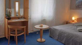 Hostal Hotel-restaurant Village