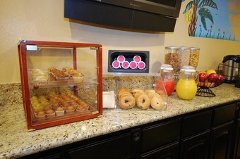 Motel Quality Inn & Suites Thousand Oaks - Us101