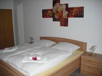 Hostal Pension M�hring