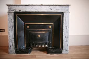 Le Grand G�te Du Pont de Pierre