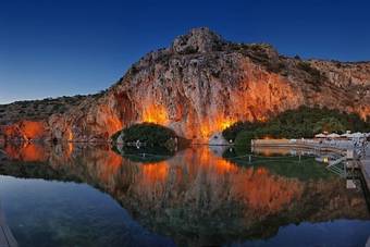 Apartamentos Vouliagmeni Beach Apt In ''athenian Riviera''